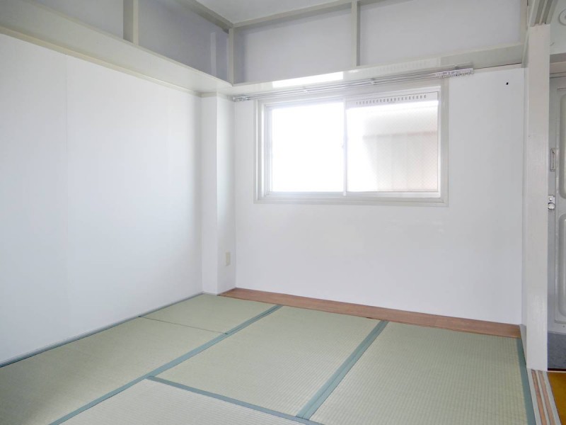 ビレッジハウス西町4号棟の内装写真