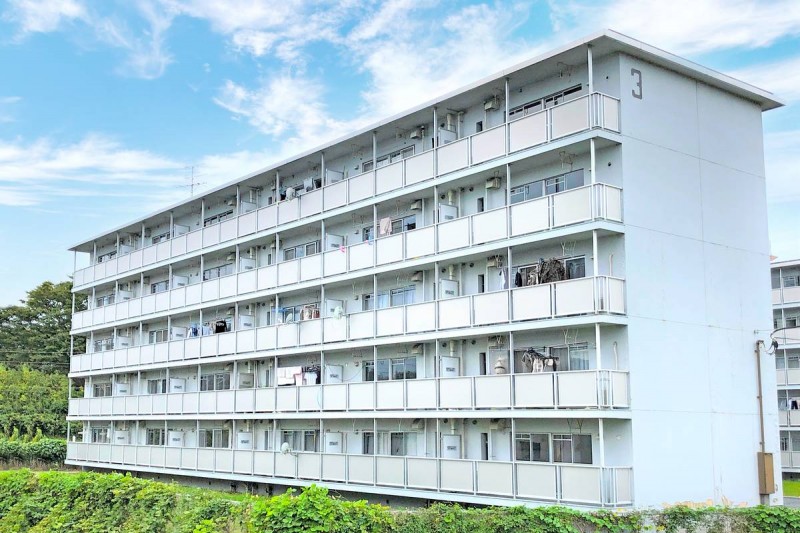 ビレッジハウス石岡2号棟の外観写真