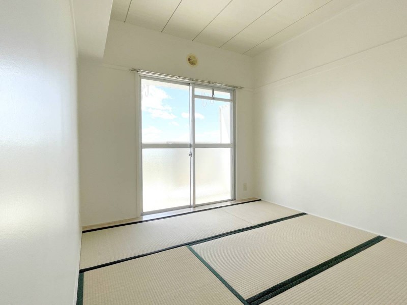 ビレッジハウス南高野1号棟の内装写真
