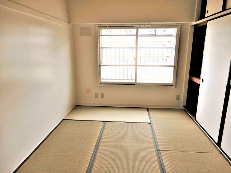 ビレッジハウス中田南1号棟の内装写真