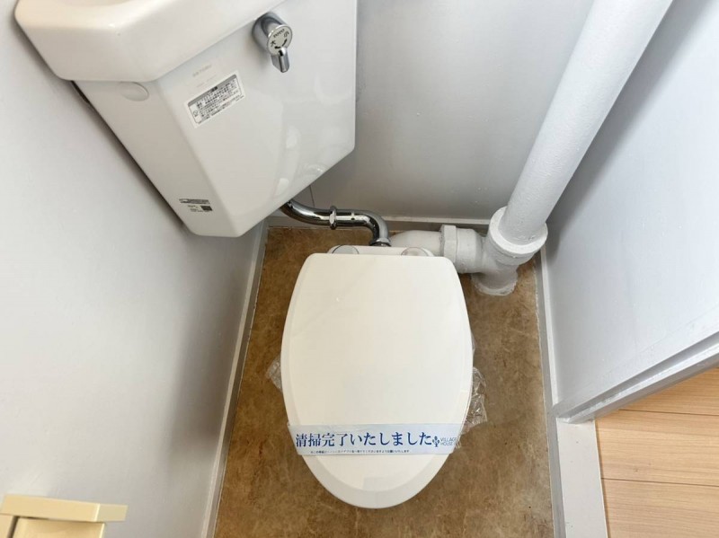 ビレッジハウス鳴滝8号棟の内装写真