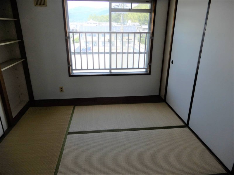 ビレッジハウス三ヶ日1号棟の内装写真