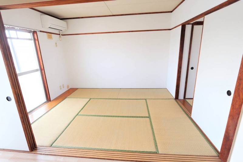 ビレッジハウス荒木1号棟の内装写真