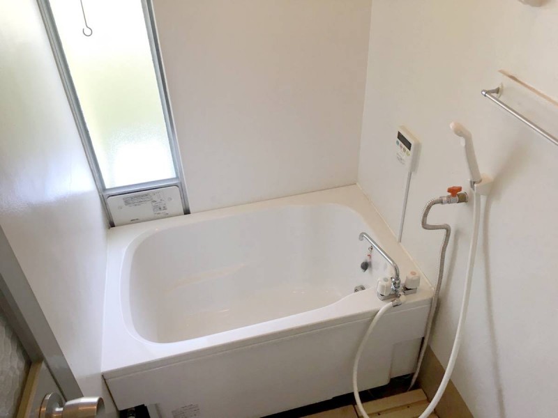 ビレッジハウス巣南町西2号棟の内装写真