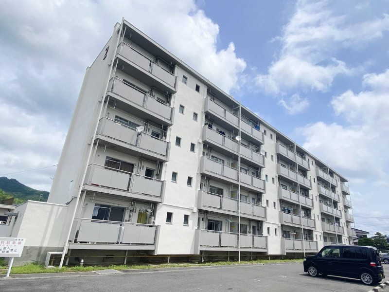 ビレッジハウス田布施1号棟の外観写真