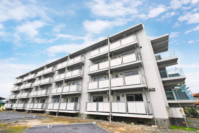 ビレッジハウス稲葉郷1号棟の外観写真