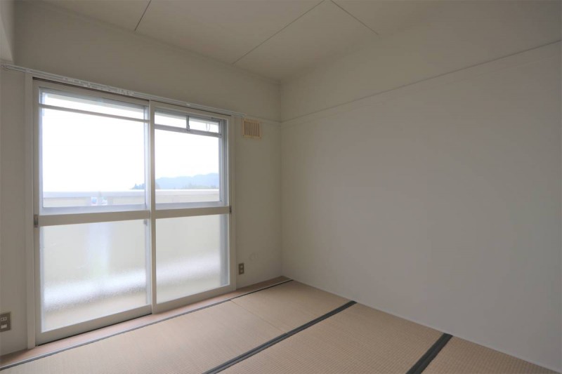 ビレッジハウス矢巾1号棟の内装写真
