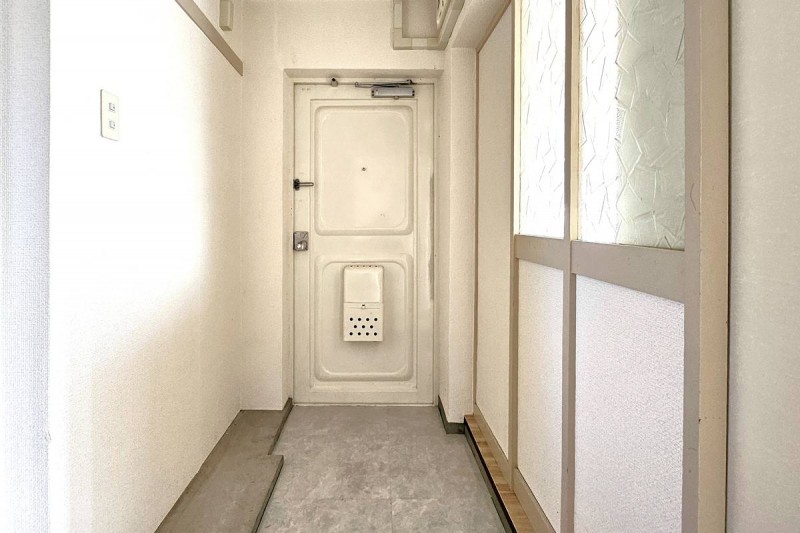 ビレッジハウス鳴滝33号棟の内装写真