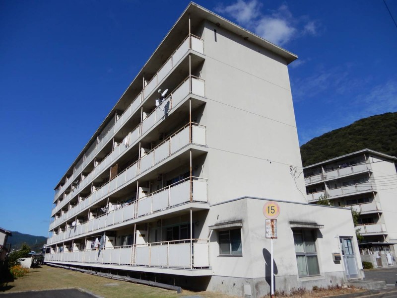 ビレッジハウス宇甘川2号棟の外観写真