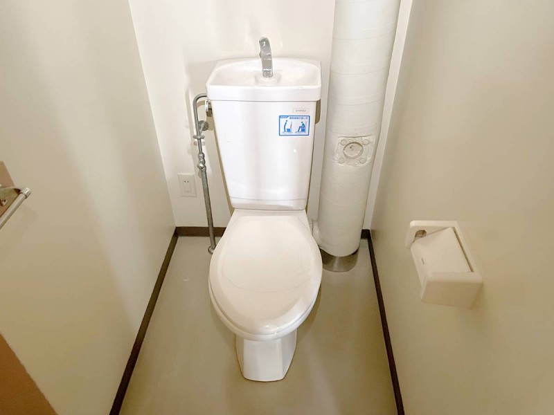 ビレッジハウス荒川2号棟の内装写真