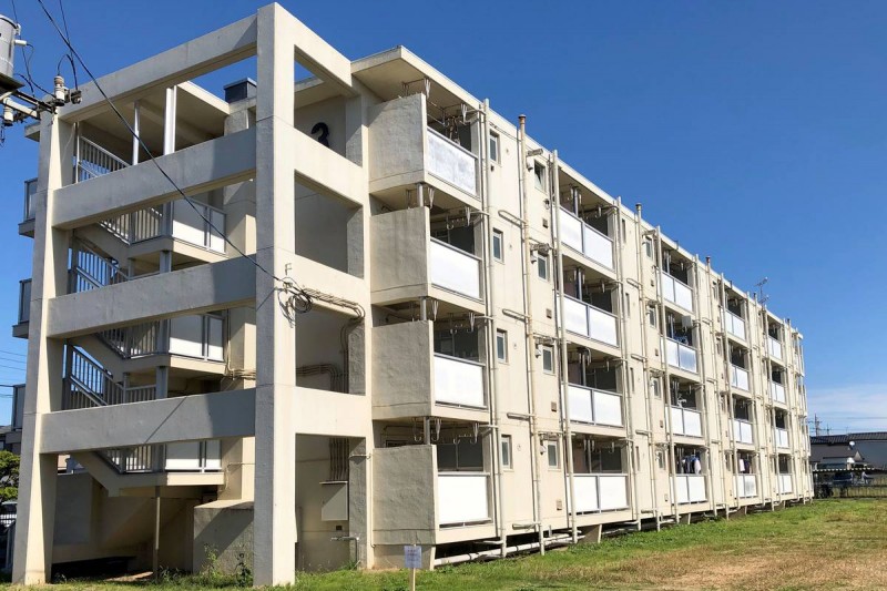 ビレッジハウス中根1号棟の外観写真