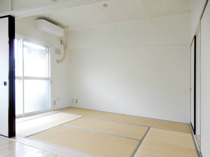 ビレッジハウス荒巻1号棟の内装写真