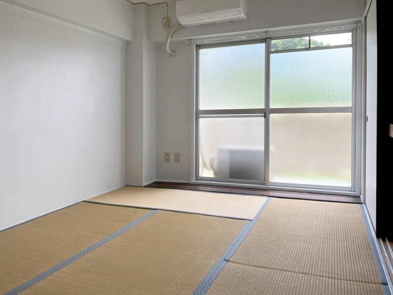 ビレッジハウス鈴蘭台1号棟の内装写真