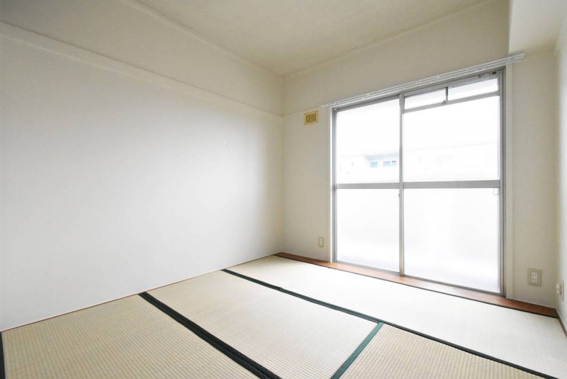 ビレッジハウス石岡第二2号棟の内装写真