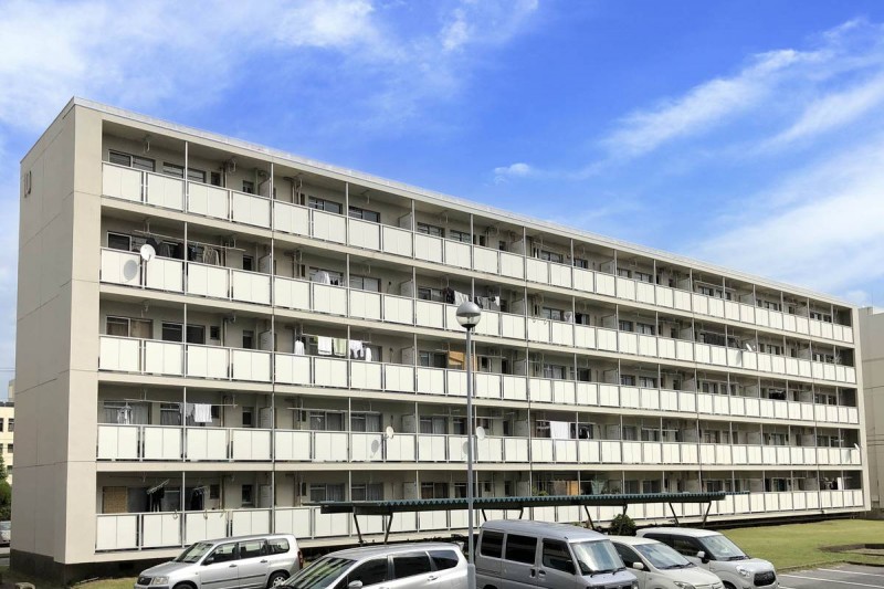 ビレッジハウス検見川3号棟の外観写真