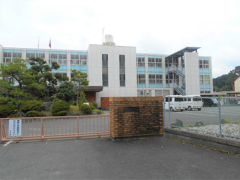 ビレッジハウス井崎1号棟の周辺写真