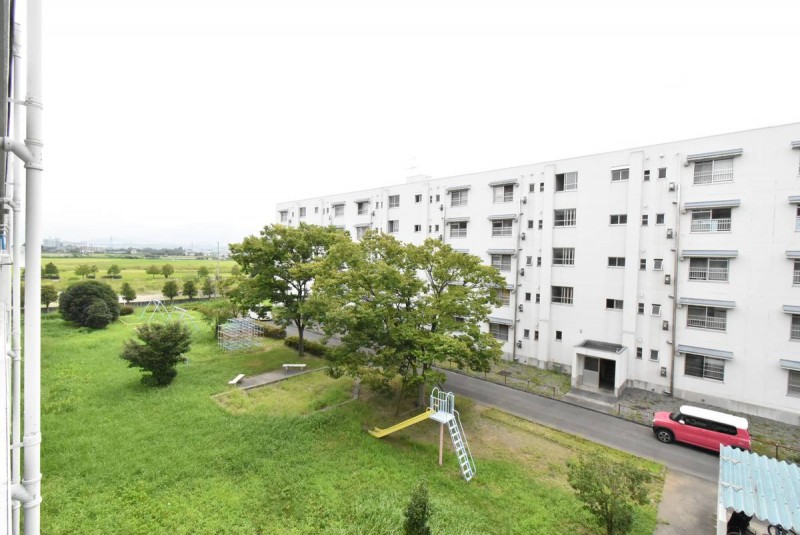 ビレッジハウス玉穂成島1号棟の内装写真