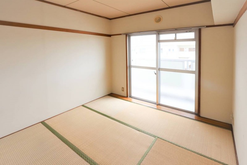 ビレッジハウス三橋1号棟の内装写真