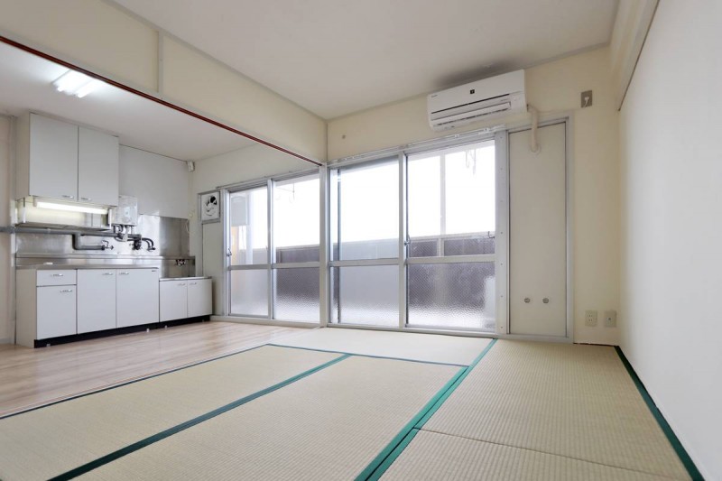 ビレッジハウス南清水タワー1号棟の内装写真