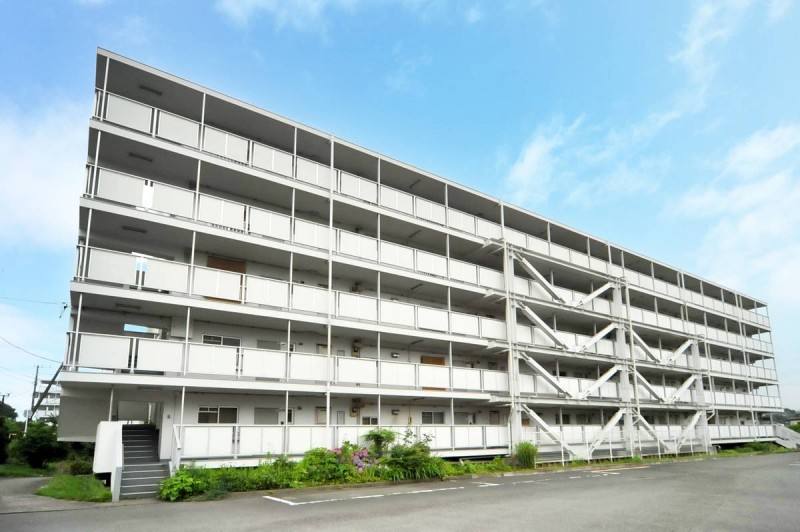ビレッジハウス川井宿6号棟の外観写真