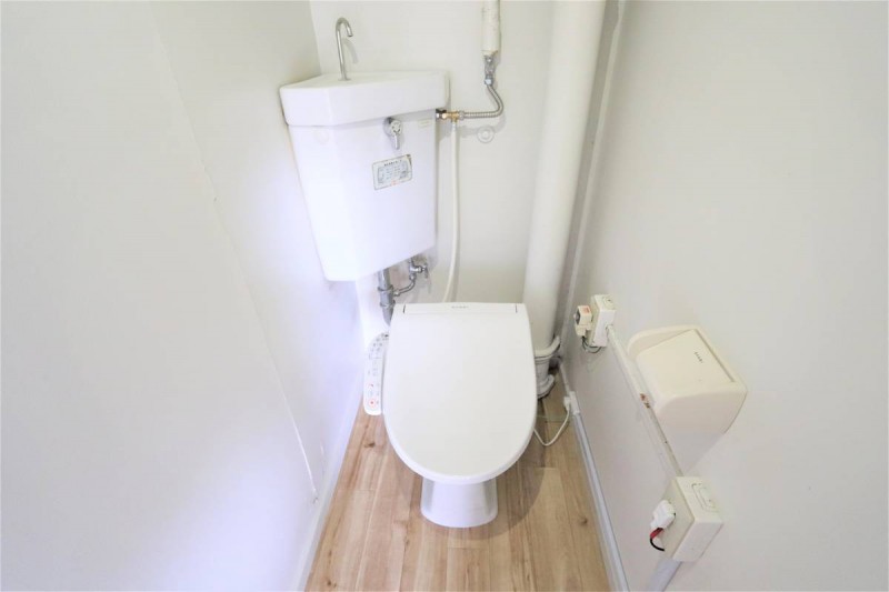 ビレッジハウス青山II2号棟の内装写真