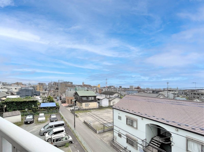 ビレッジハウス座間5号棟の内装写真